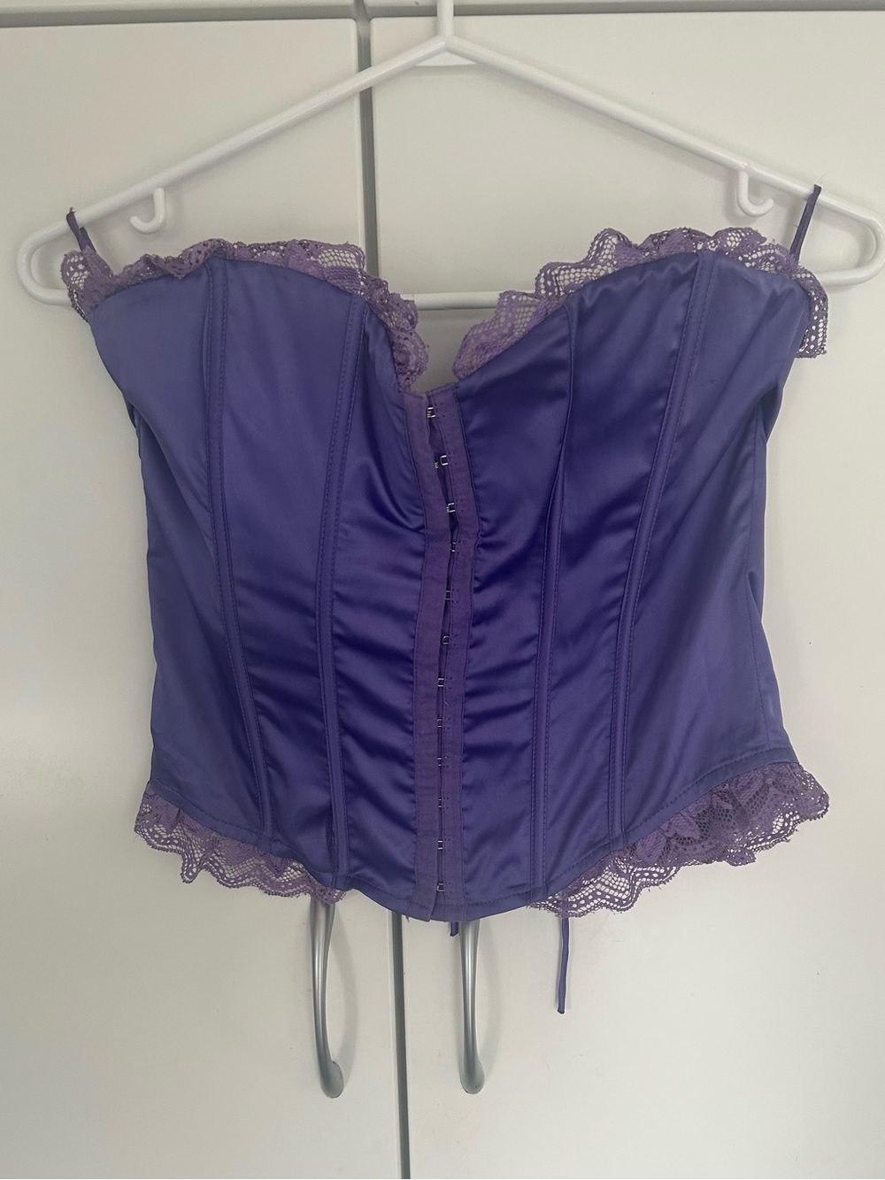 Urban Behavior Womenâs Y2K Purple Strapless
Corset Bustier Top. Size S